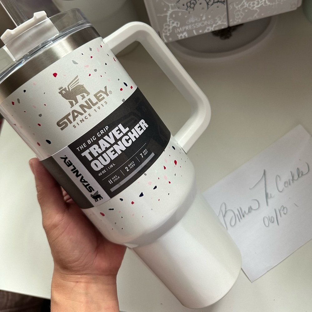 Stanley 40oz Pearlescent Terrazo.